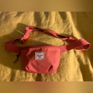 Herschel 14L hip bag fanny pack